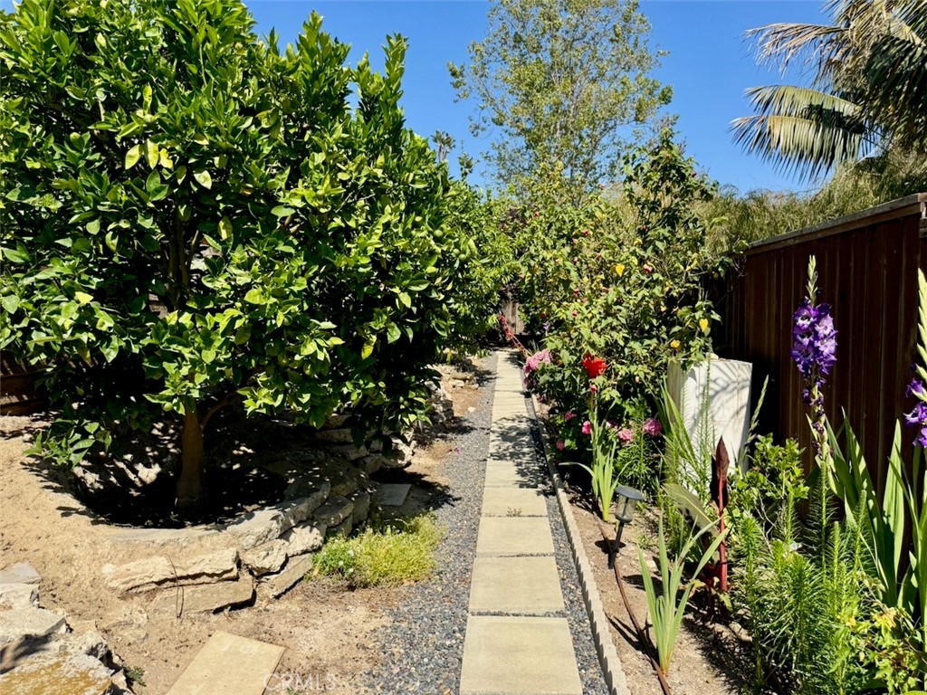2745 Temple Hills Drive