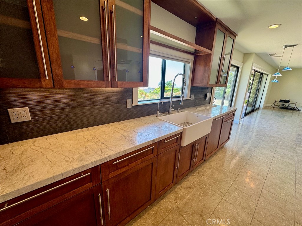 2745 Temple Hills Drive