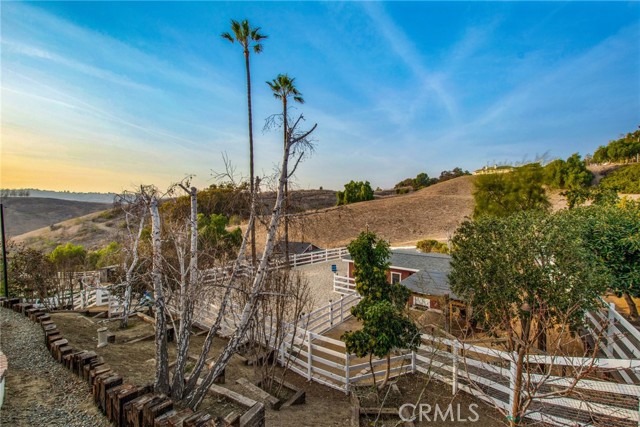 27151 Mission Hills DR