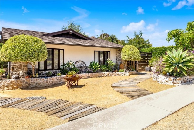 27151 Mission Hills DR