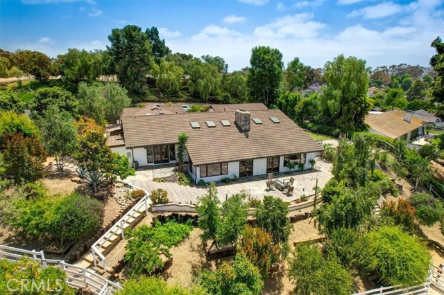 27151 Mission Hills DR