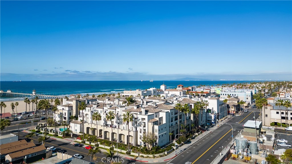 200 Pacific Coast Highway 322
