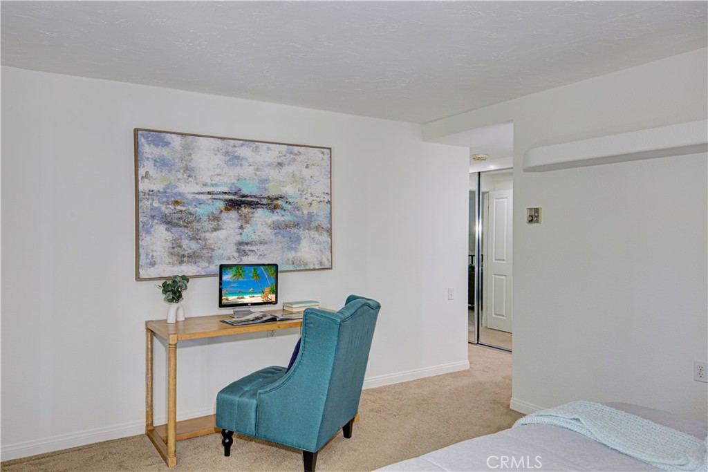 2164 Via Mariposa E D