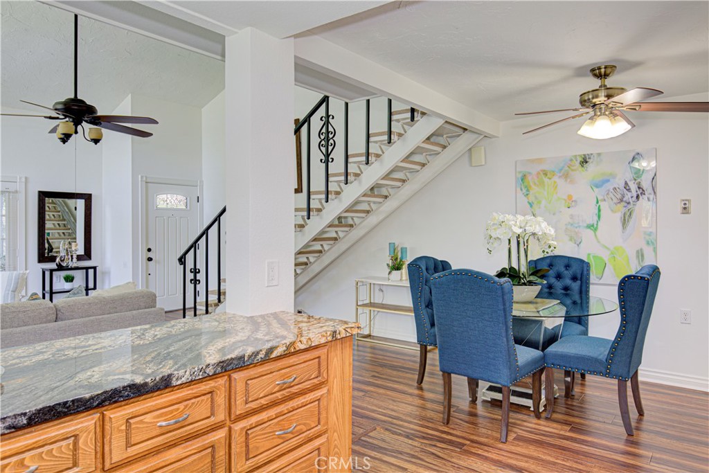 2164 Via Mariposa E D