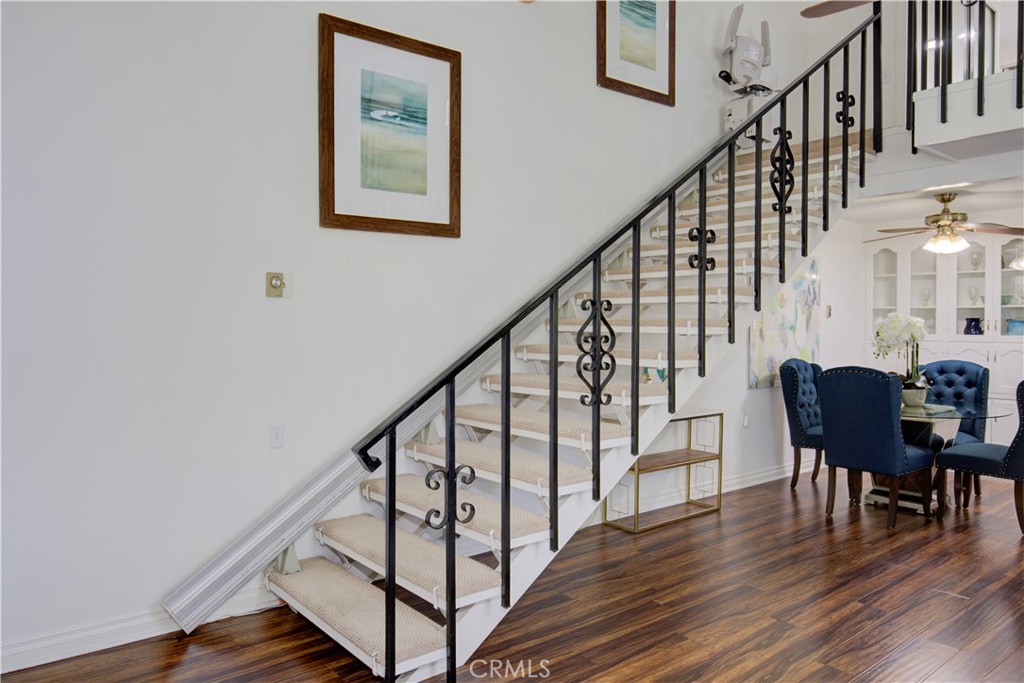 2164 Via Mariposa E D