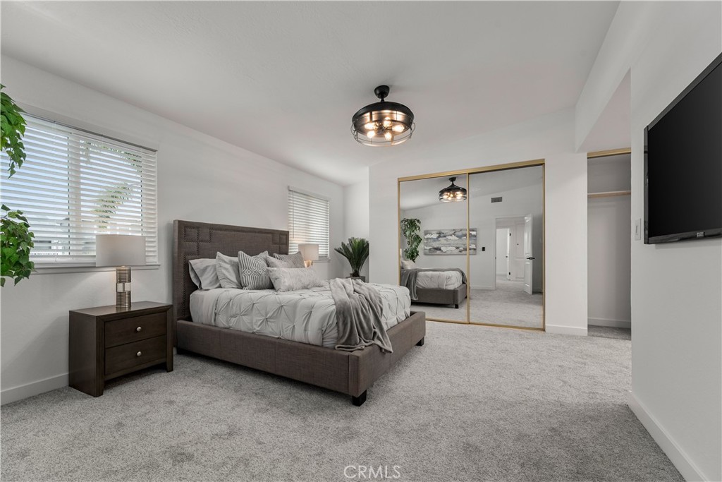 1872 Parkview Circle