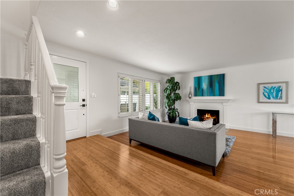 1872 Parkview Circle