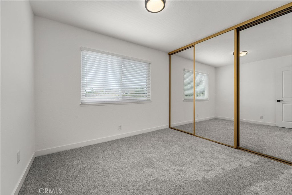 1872 Parkview Circle