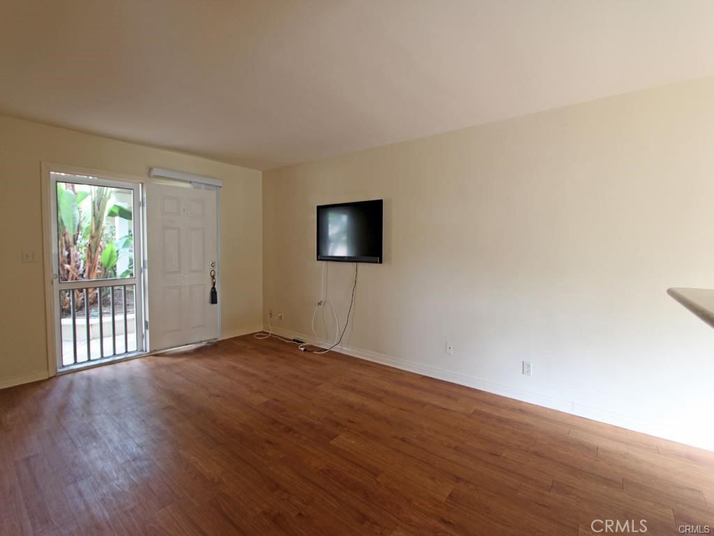 327 Calliope Street C