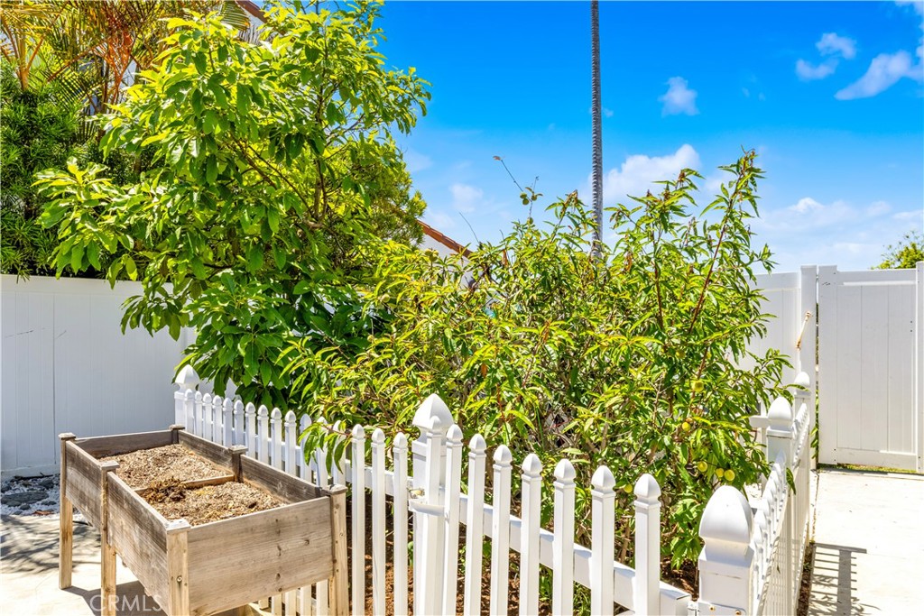 33412 Padina Circle