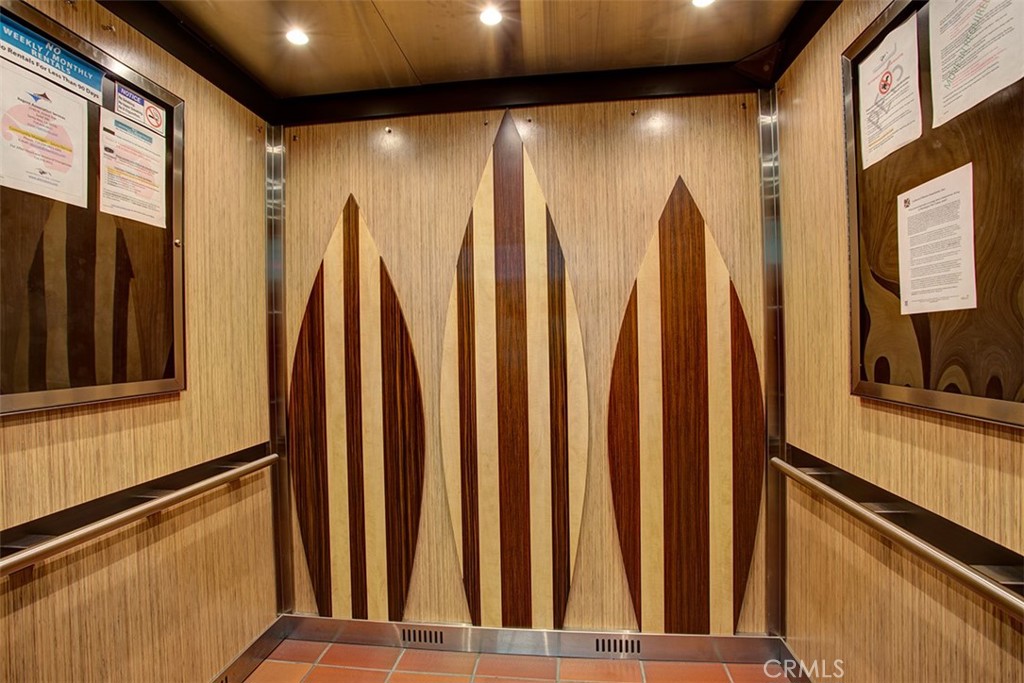 200 Pacific Coast Highway 302