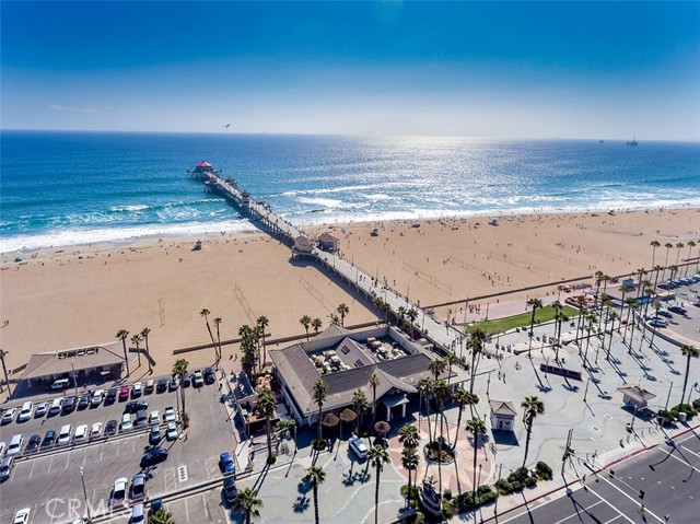 200 Pacific Coast HWY Unit: 302