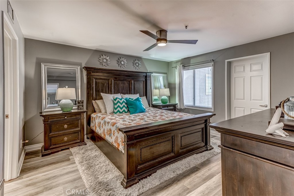 200 pacific coast Highway M29