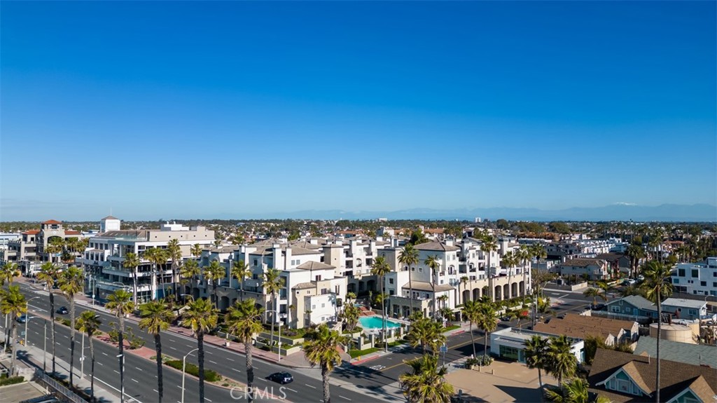 200 pacific coast Highway M29
