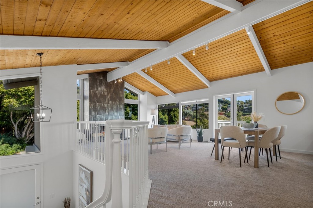 933 Meadowlark Drive