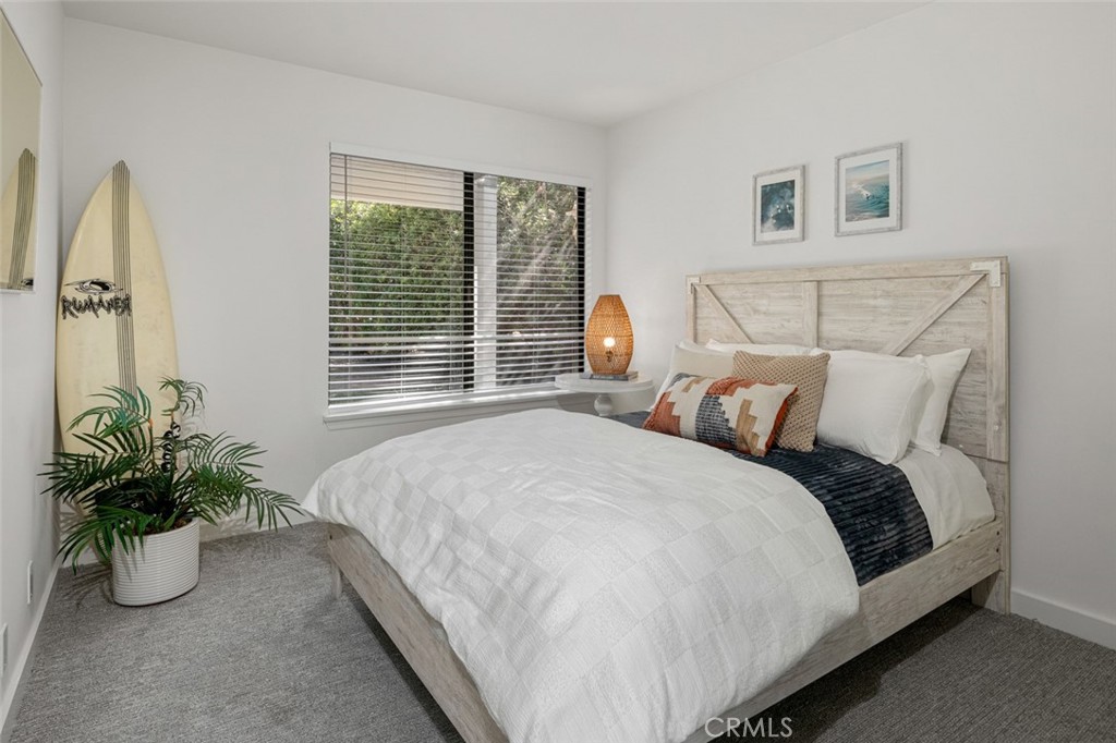 933 Meadowlark Drive