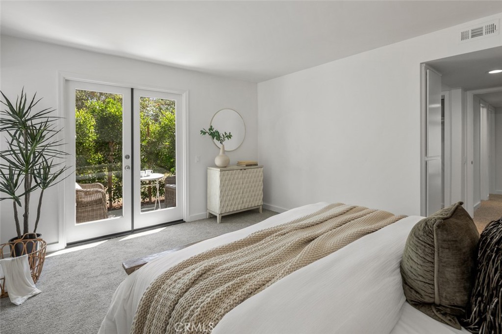 933 Meadowlark Drive