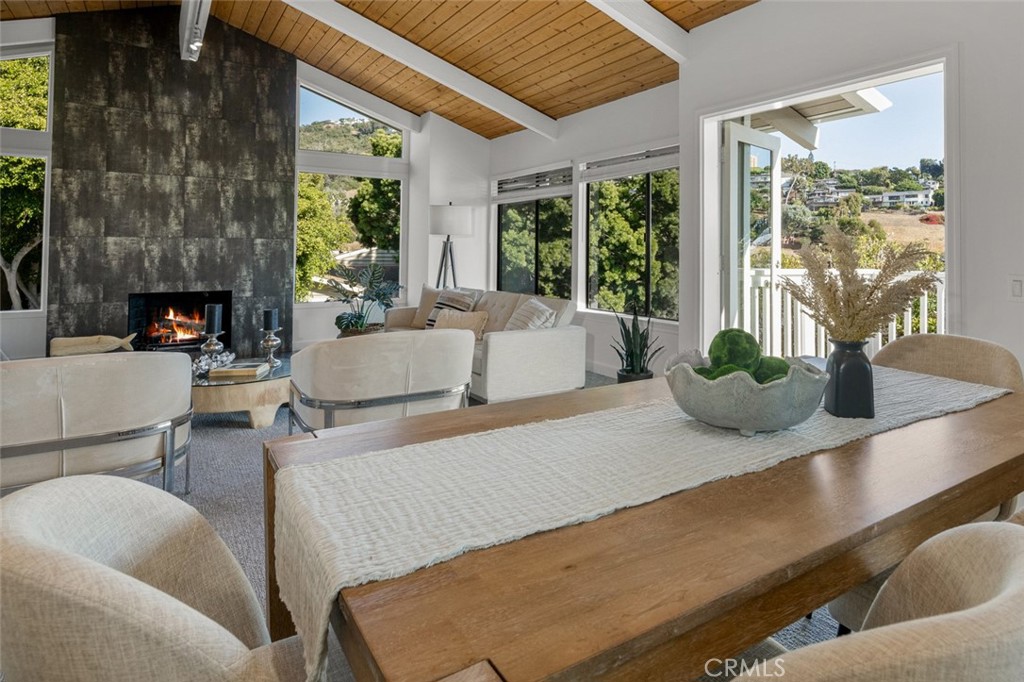 933 Meadowlark Drive