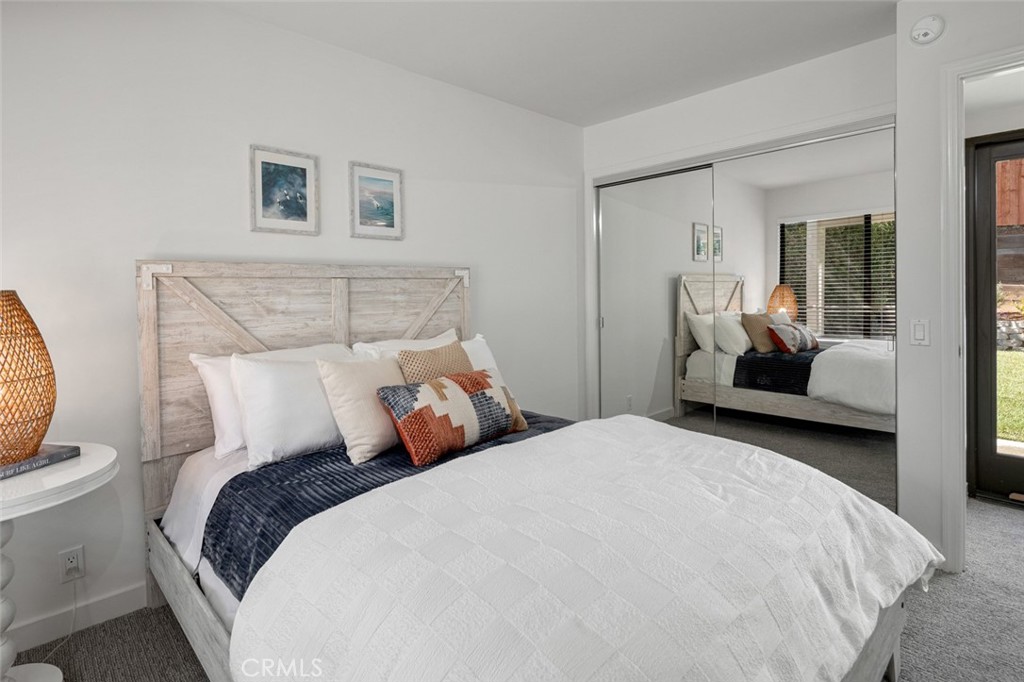 933 Meadowlark Drive