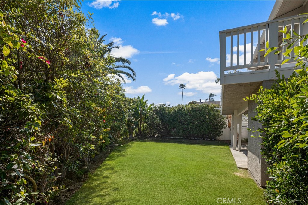 933 Meadowlark Drive