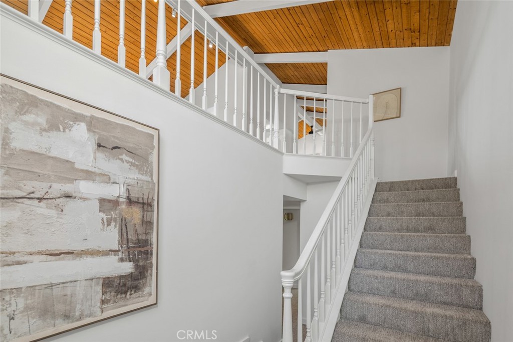 933 Meadowlark Drive