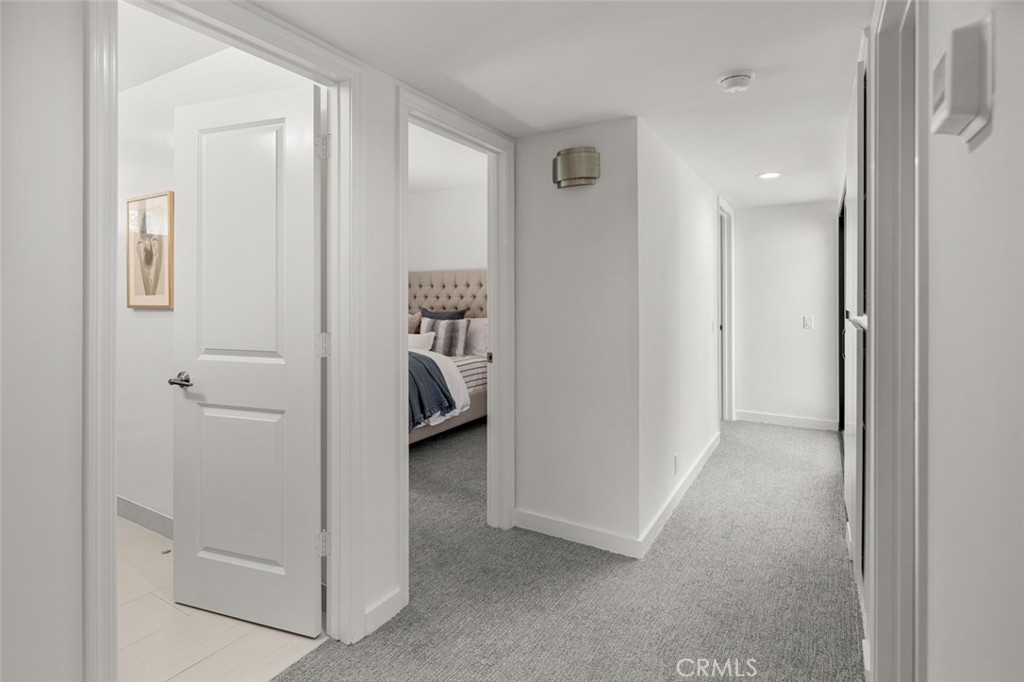 933 Meadowlark Drive