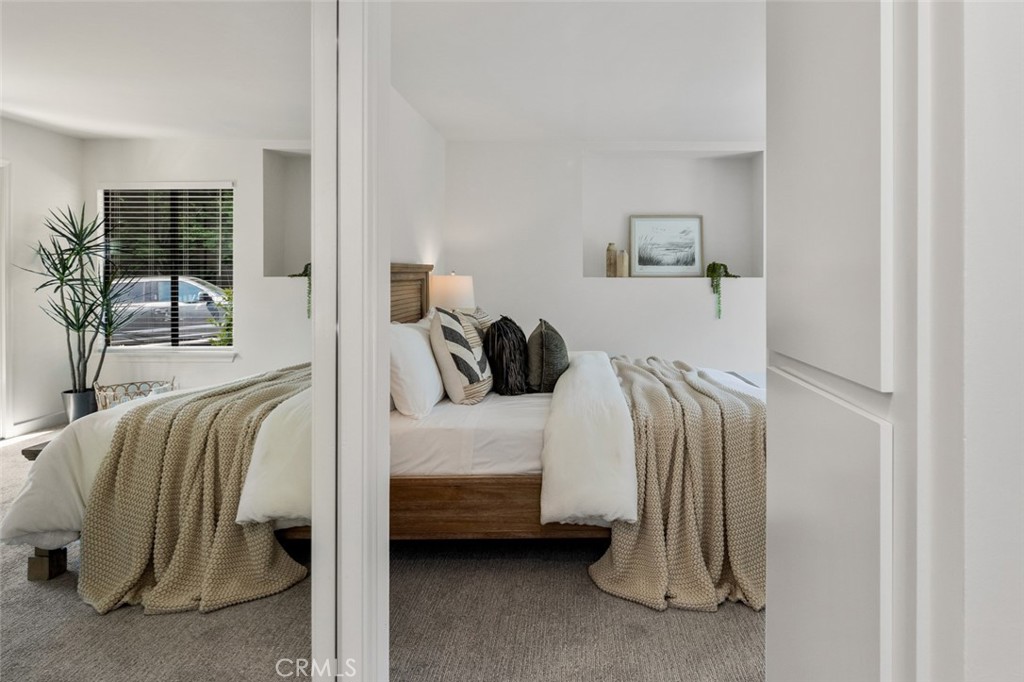 933 Meadowlark Drive