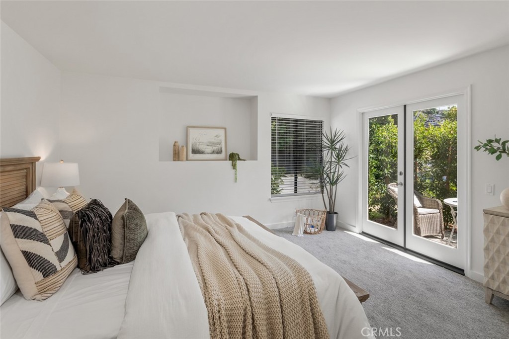 933 Meadowlark Drive