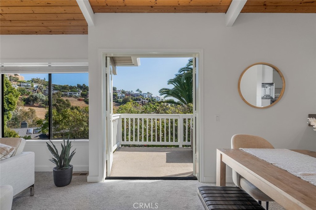 933 Meadowlark Drive