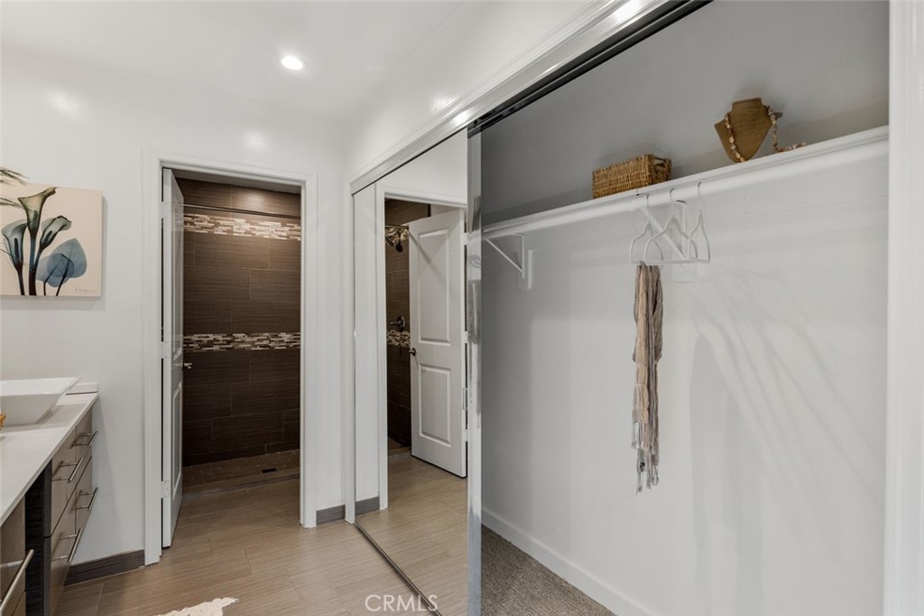 933 Meadowlark Drive