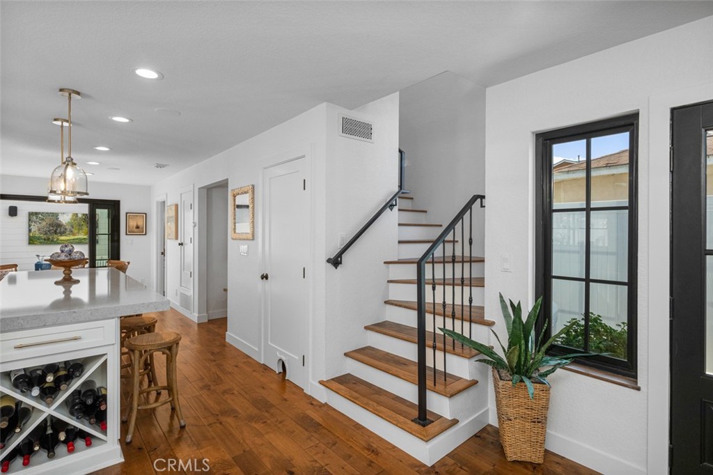 915 Huntington Street