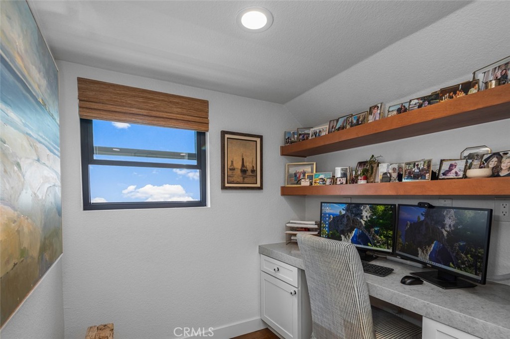 915 Huntington Street