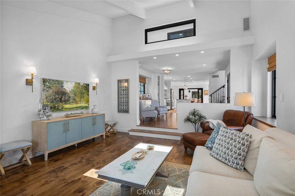 915 Huntington Street