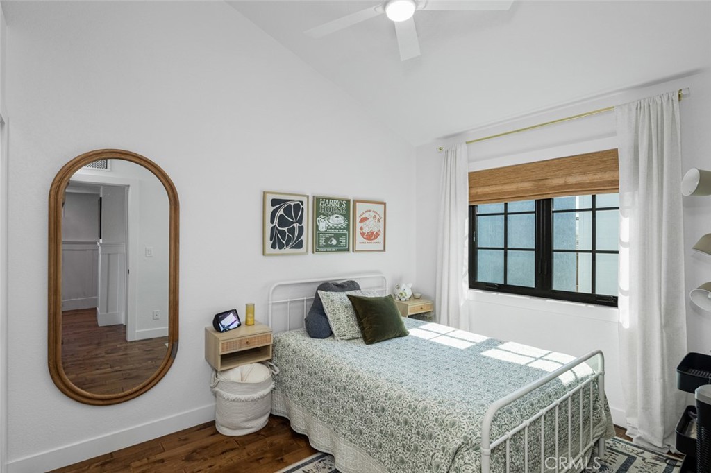 915 Huntington Street