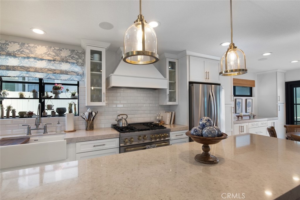 915 Huntington Street