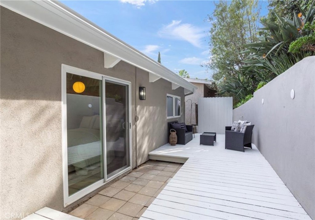 33961 Crystal Lantern Street