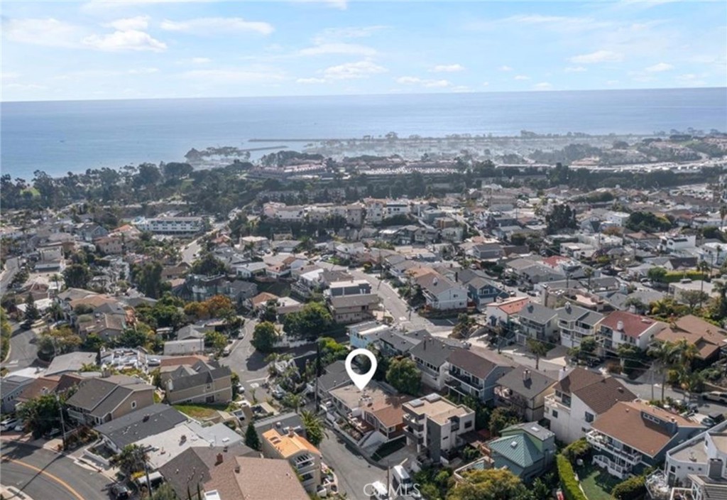 33961 Crystal Lantern Street