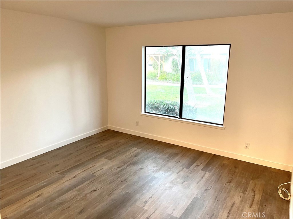 24826 Lakefield Street