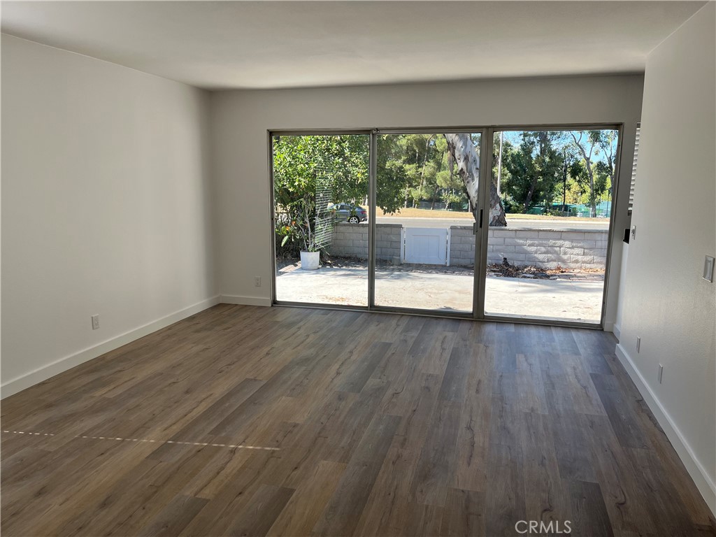 24826 Lakefield Street