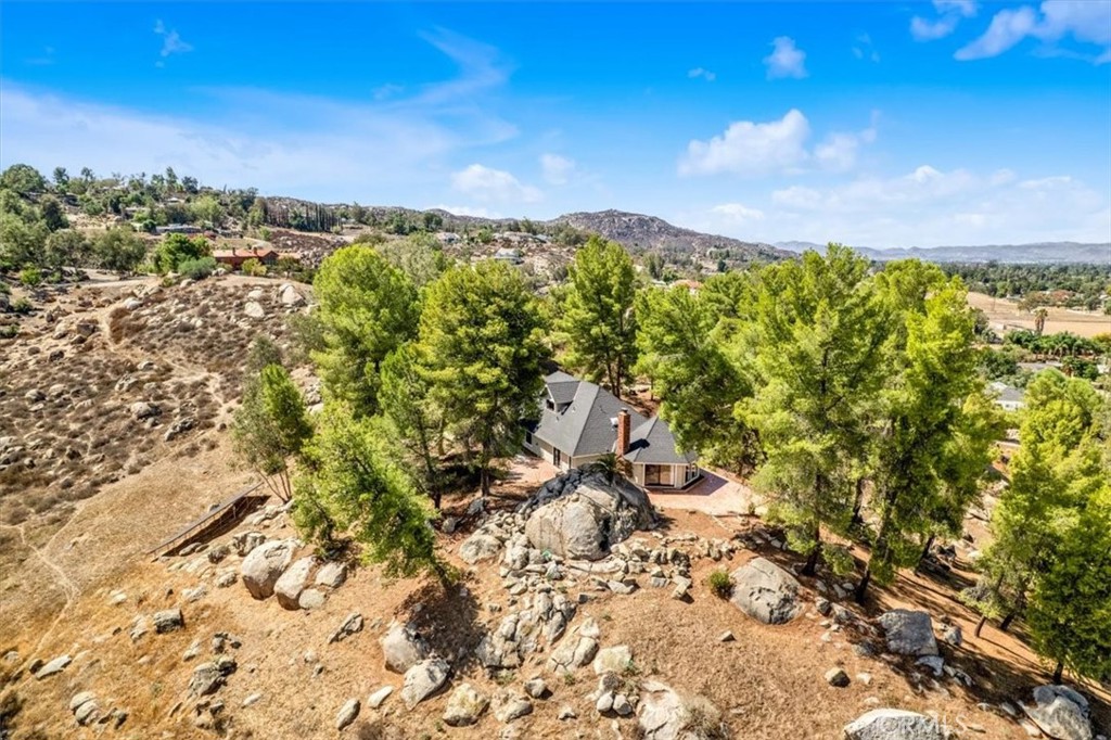 42355 Rockview Drive