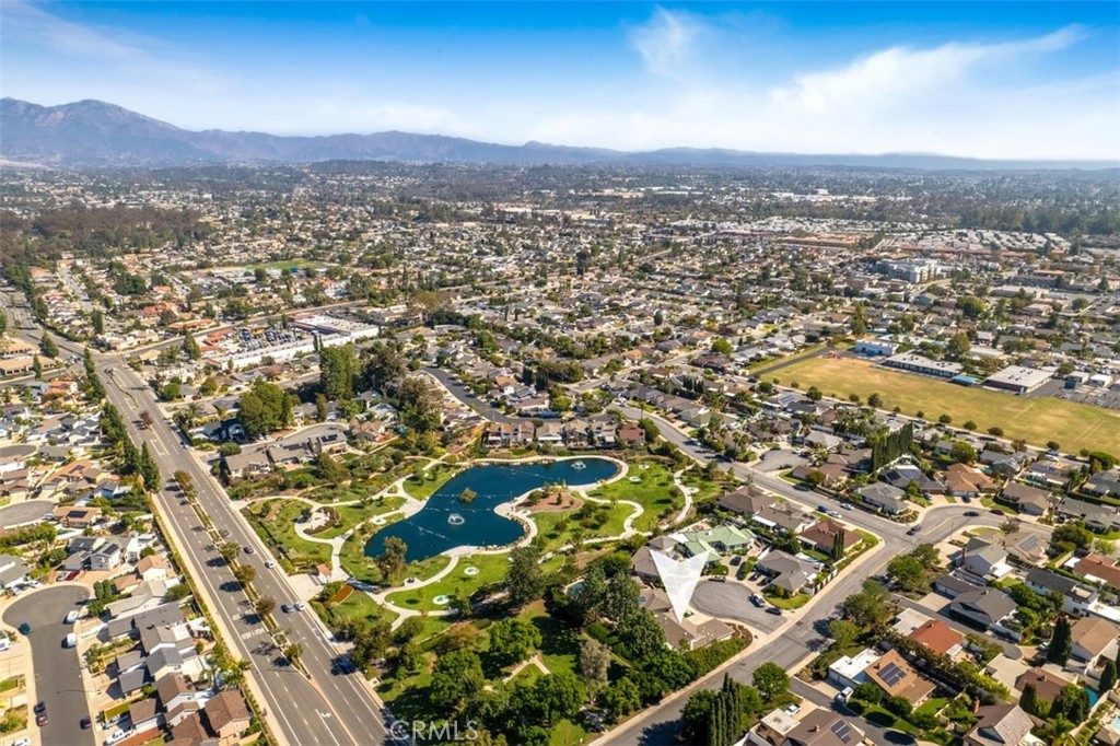 23211 Meadowbrook Circle