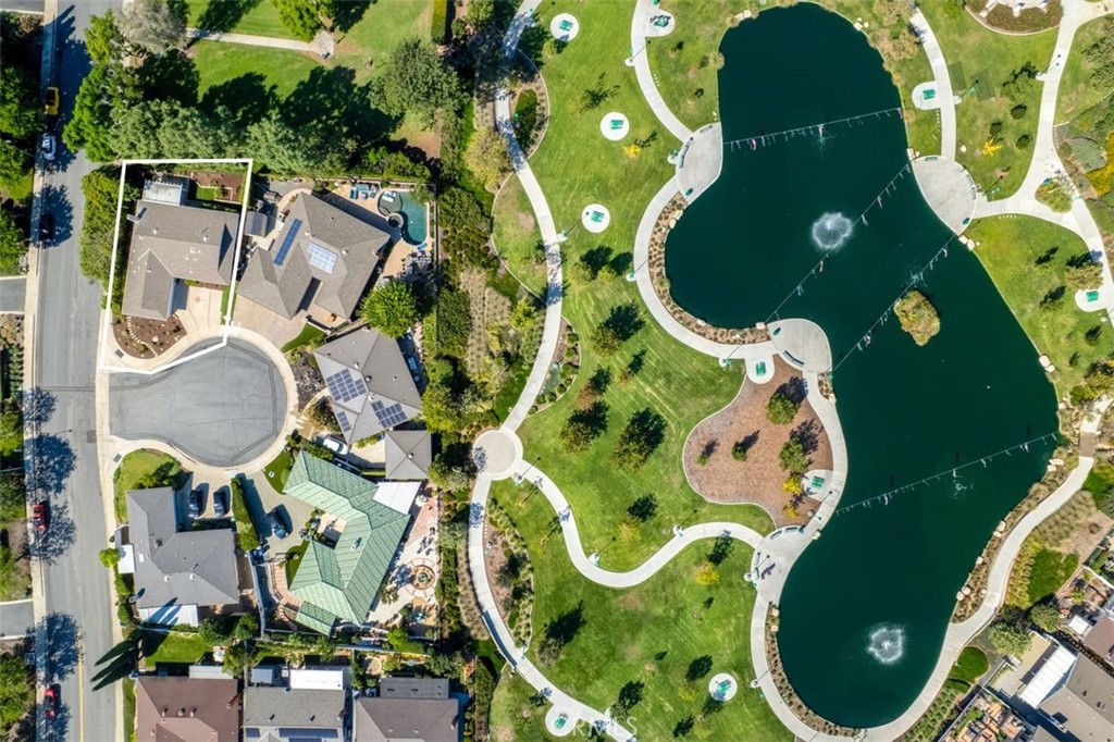 23211 Meadowbrook Circle