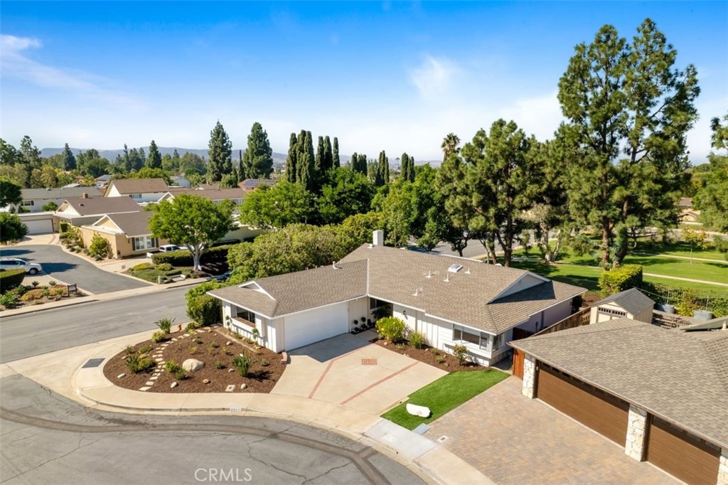 23211 Meadowbrook Circle