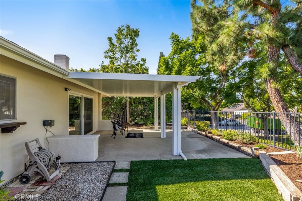 23211 Meadowbrook Circle