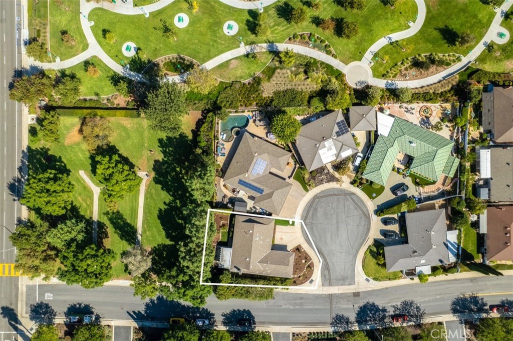 23211 Meadowbrook Circle