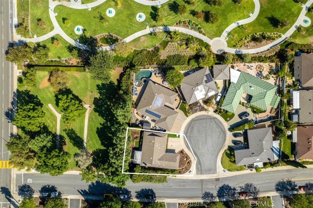 23211 Meadowbrook Circle