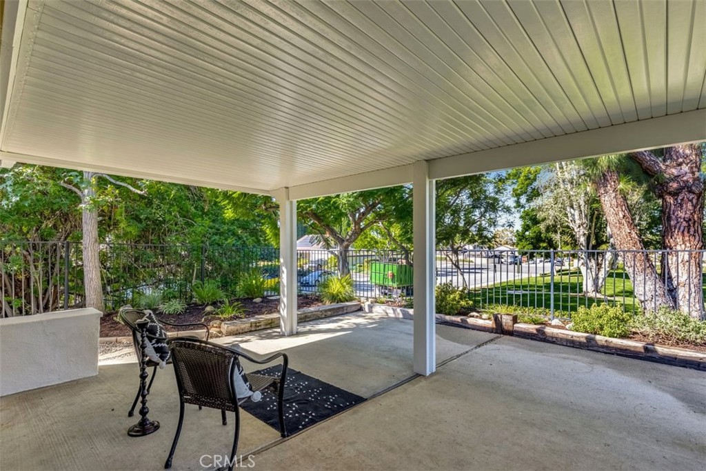 23211 Meadowbrook Circle