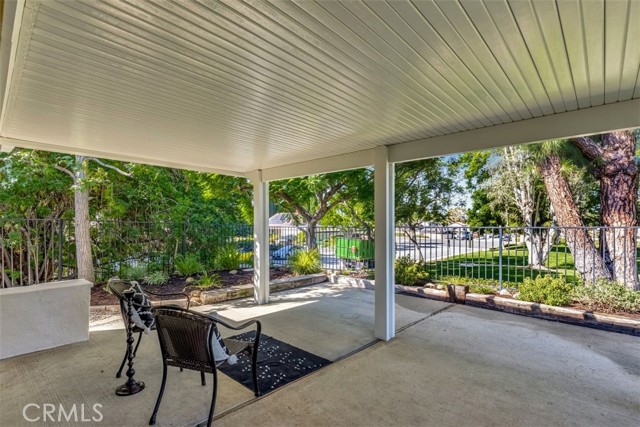 23211 Meadowbrook CIR