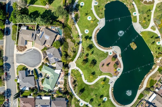 23211 Meadowbrook CIR