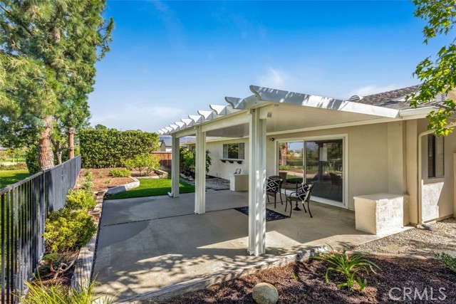 23211 Meadowbrook CIR